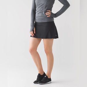Lululemon Circuit Breaker Tennis Skirt in Black